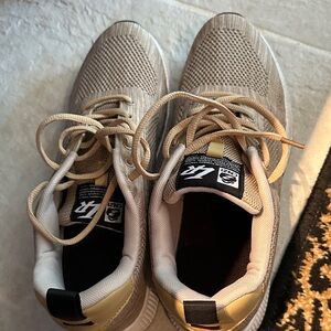 New Conzuri Cloud Runners Tan Athletic Sneakers